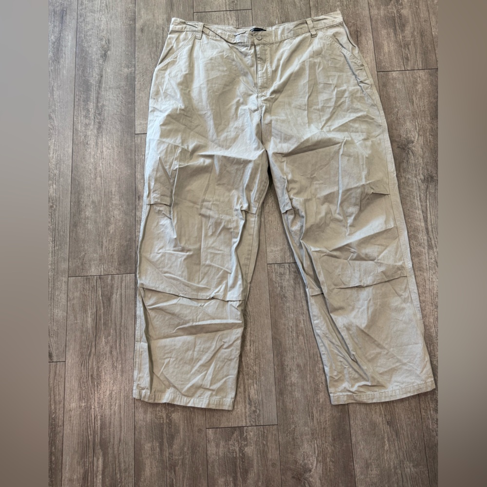 ASOS Curve Taupe Cargo Pants - Picture 5 of 12